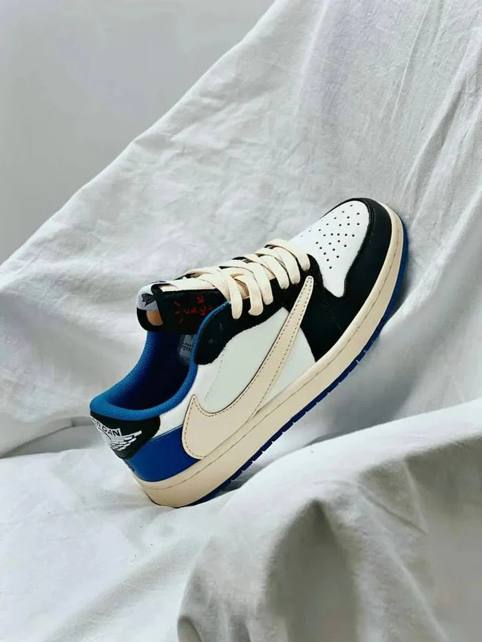 Travis studio fragment